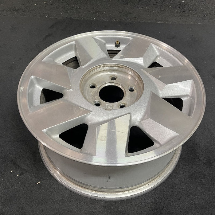 17" DEVILLE 00 5 lug DTS 17x7.5 7 directial spoke silver finish opt N93 - View 8