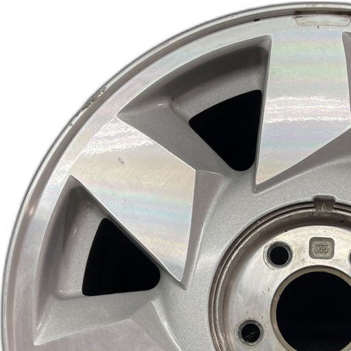 17" DEVILLE 00 5 lug DTS 17x7.5 7 directial spoke silver finish opt N93 - Angle View