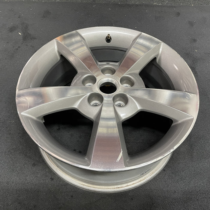 17" MALIBU 08 17x7, aluminum, 5 single spoke, machined finish Original OEM - Close-Up Detail