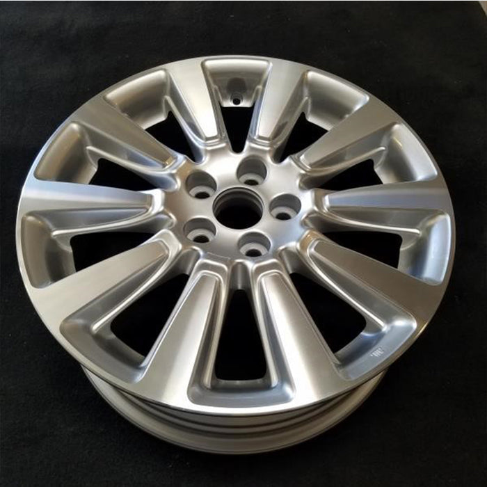 New Single 18" 18x7 Alloy Wheel for Toyota Sienna 2011-2020 Machined SILVER OEM Quality Replacement Rim