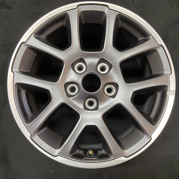 18" GLADIATOR 20-21 18x7.5, Original OEM Wheel Rim - Angle View