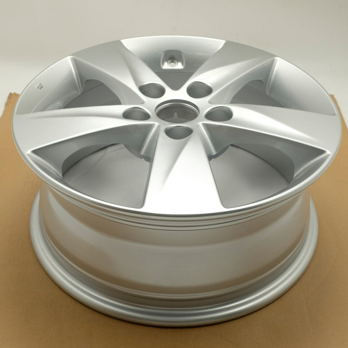 For Hyundai Elantra OEM Design Wheel 16" 16x6.5 2011-2013 Silver Single Replacement Rim