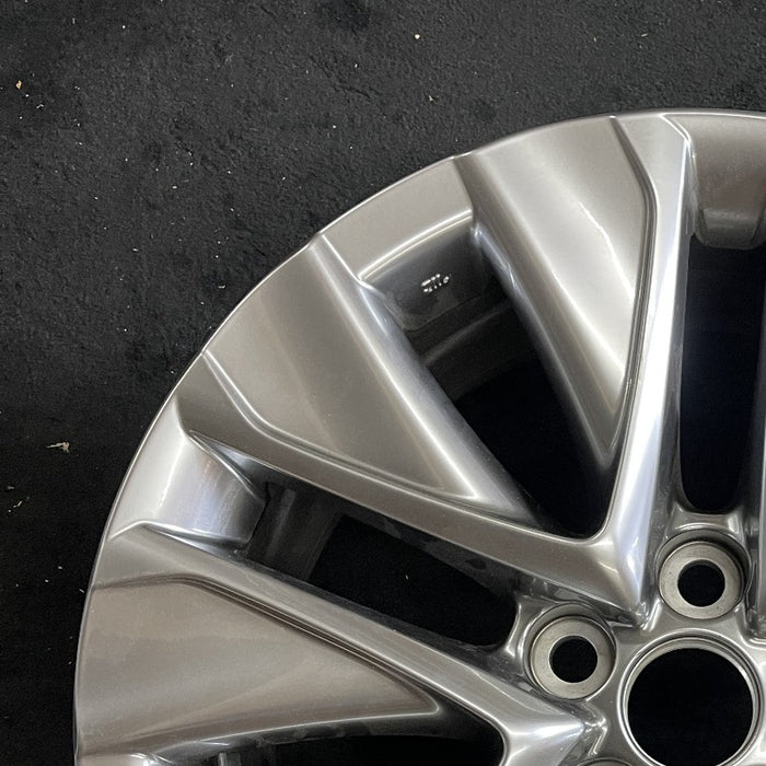19" MIRAI 21-24 19x8 5 V spoke silver Original OEM Wheel Rim - Side Profile