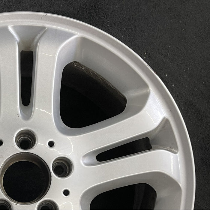 18" MERCEDES ML-CLASS 06 164 Type; ML500 18x8 10 spoke Original OEM Wheel Rim - Close-Up Detail