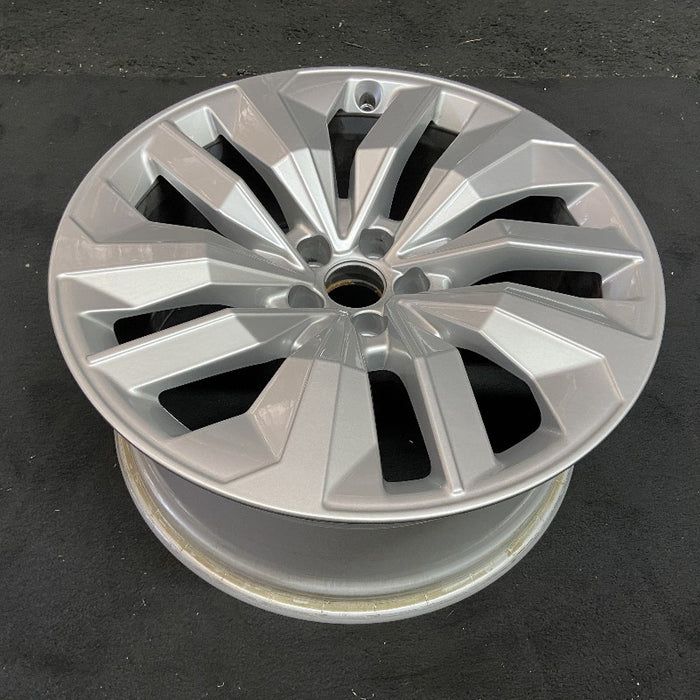 20" E-TRON S 22-23 20x9 Original OEM Wheel Rim - View 8