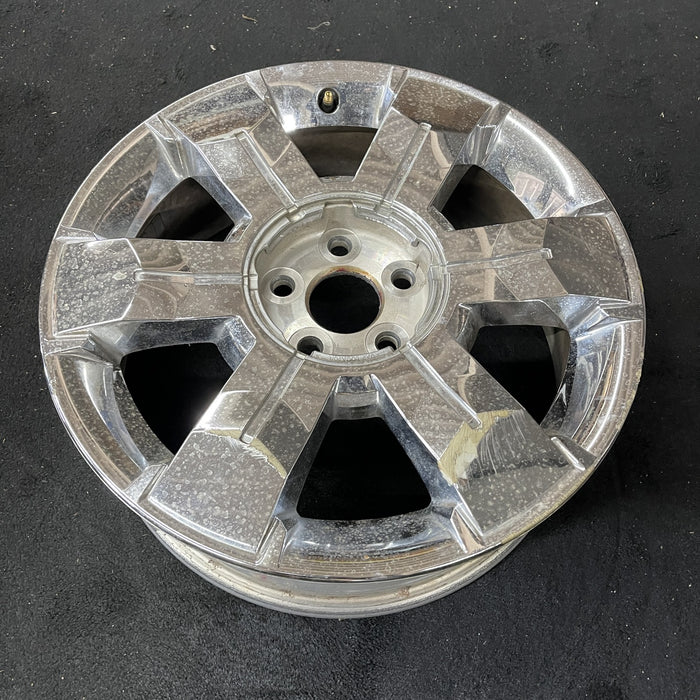 19" TERRAIN 10-11 19x7, 6 spoke, Original OEM Wheel Rim - Close-Up Detail