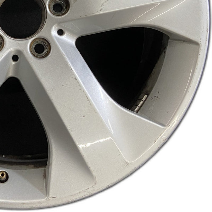 19" MERCEDES ML-CLASS 09 164 Type ML320 19x8 5 spoke wide raised spokes - Close-Up Detail