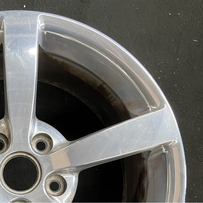 18" CORVETTE 08-10 18x8.5 frt 5 single spoke polished opt QG7 Original OEM - Close-Up Detail