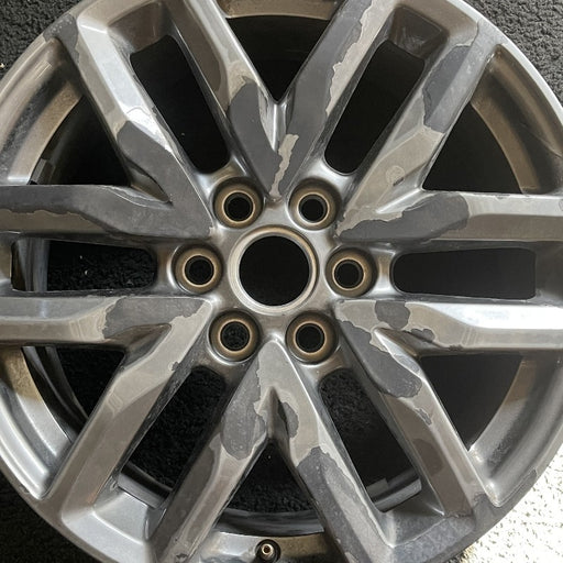 18" ACADIA 17 VIN Z 11th digit 18x7.5 opt 5PJ Original OEM Wheel Rim - Angle View