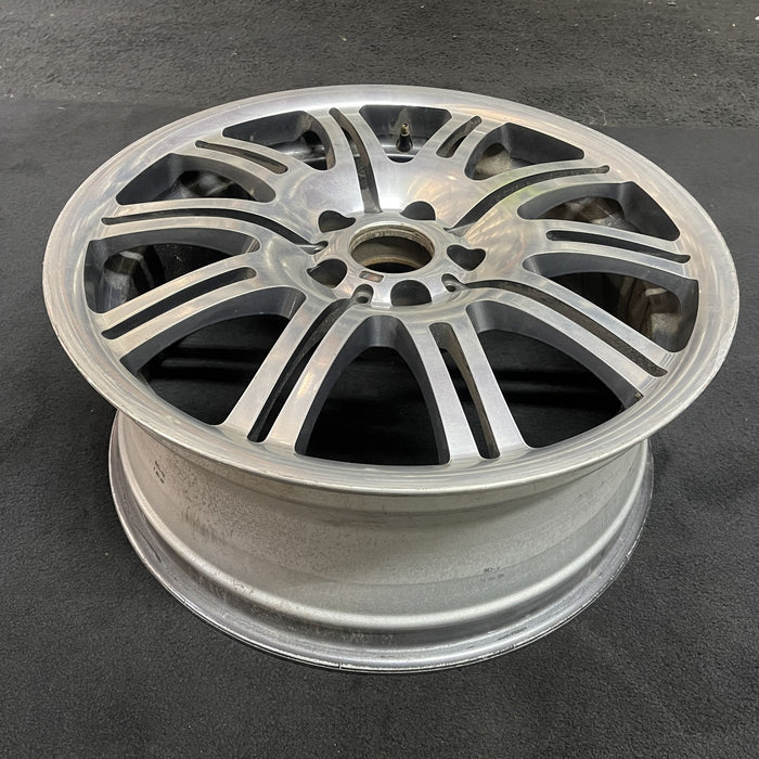 19" BMW M3 01-06 19x8 , 10 double spoke Original OEM Wheel Rim - Close-Up Detail