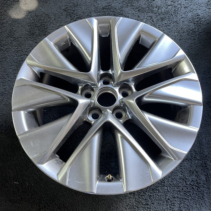 19" MIRAI 21-24 19x8 5 V spoke silver Original OEM Wheel Rim - View 7