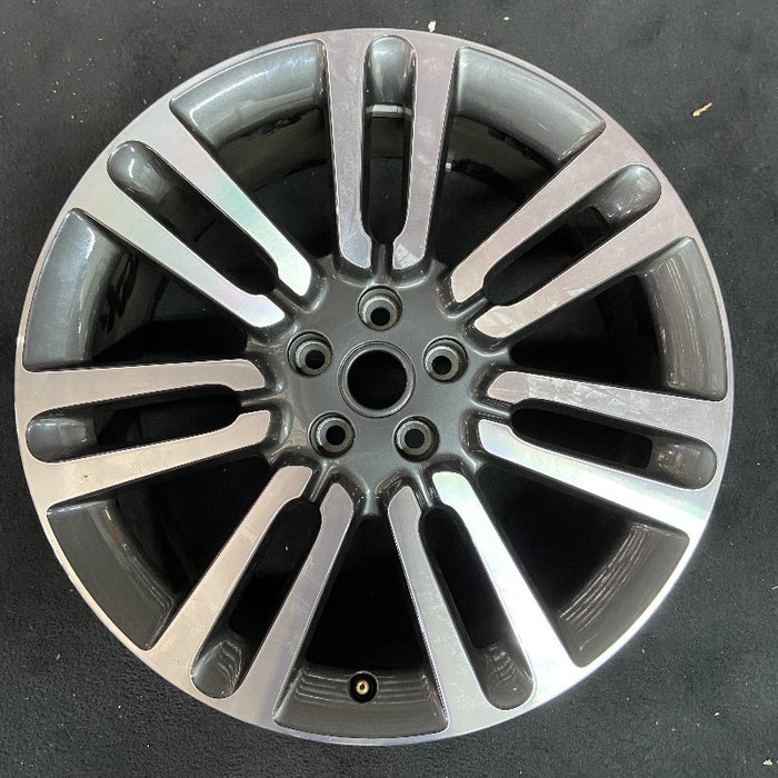 21" RANGE ROVER 22 21x8.5 7 spoke Original OEM Wheel Rim - Front View
