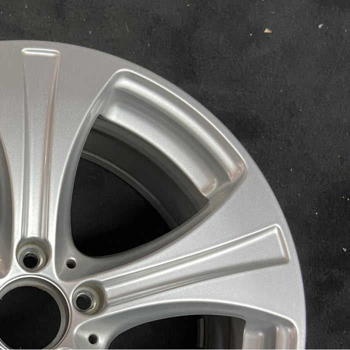 18" MERCEDES C-CLASS 19 205 Type Sedan C300 18x8 Original OEM Wheel Rim - Close-Up Detail
