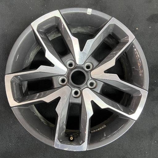 20" WRANGLER 24 20x8 5 spoke open spoke opt WRA Original OEM Wheel Rim - Front View