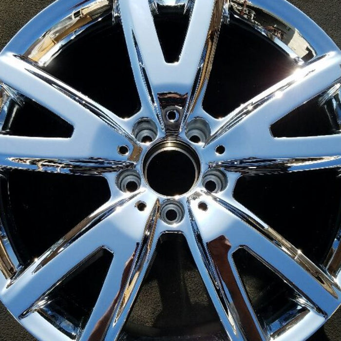 18" MERCEDES CLS-CLASS 15-16 218 Type; CLS550 18x9.5 10 spoke 5 pairs Original - Angle View