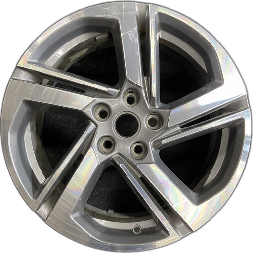 18" TERRAIN 18-21 18x7 opt RV6 silver with black inlay Original OEM Wheel Rim - Front View