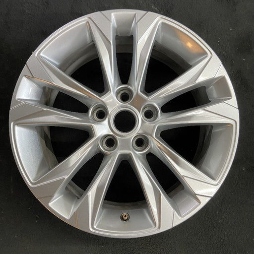 17" TRAILBLAZER 21-23 17x7.5 5 double spoke silver opt Q6W Original OEM Wheel - Front View