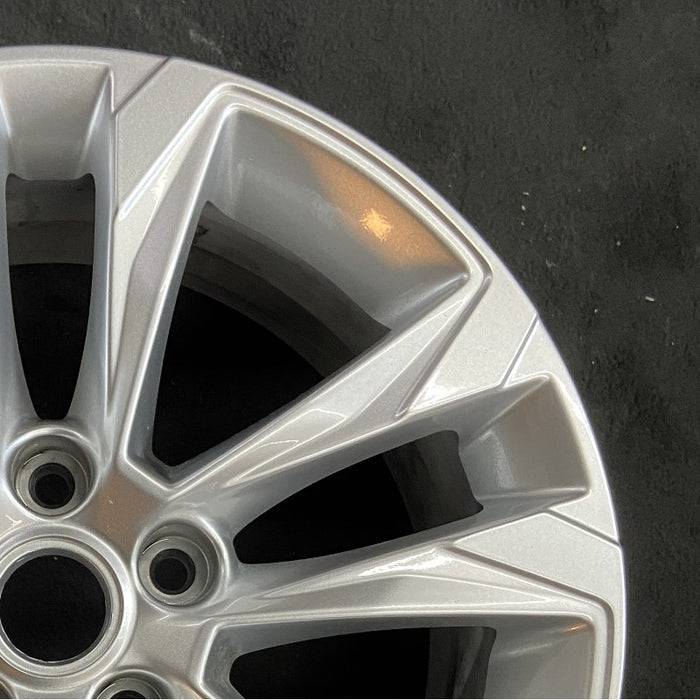 17" TRAILBLAZER 21-23 17x7.5 5 double spoke silver opt Q6W Original OEM Wheel Rim