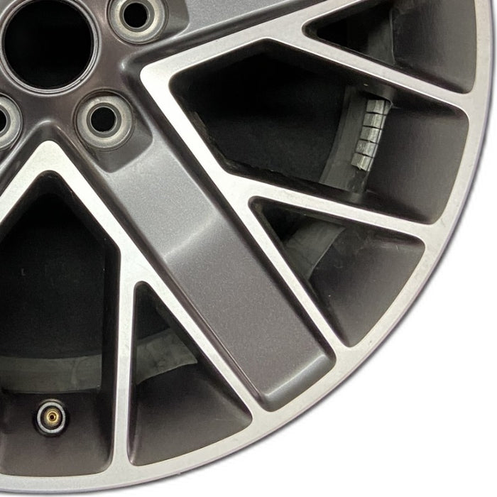 20" WRANGLER 22-23 20x8 5 spoke double spoke Original OEM Wheel Rim - Close-Up Detail