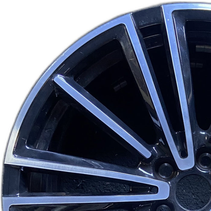 20" BMW i8 19-20 20x7.5 alloy w/o directial; 15 spoke alternating spoke gray - Angle View