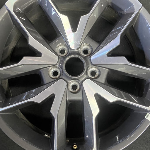 20" WRANGLER 24 20x8 5 spoke open spoke opt WRA Original OEM Wheel Rim - Angle View