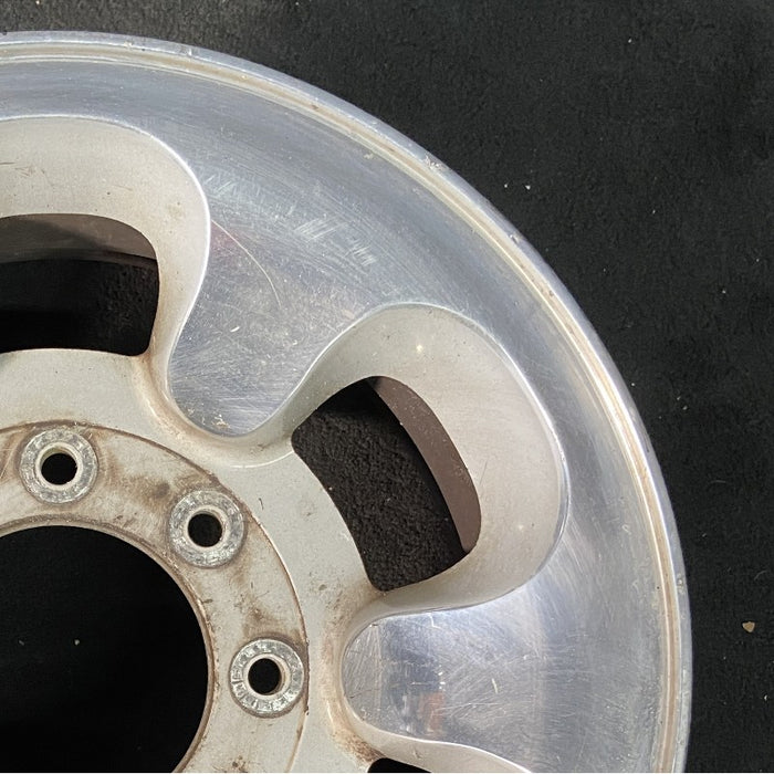 16" FORD F250SD PICKUP 99-00 16x7 SRW aluminum 6 D shaped holes Original OEM - Close-Up Detail