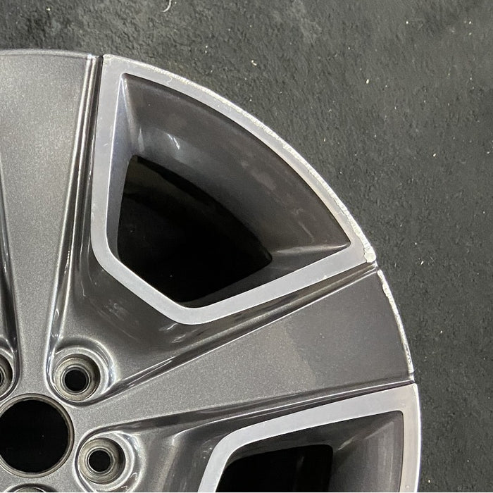 20" CHALLENGER 12 20x8 5 spoke gray spoke Original OEM Wheel Rim - Close-Up Detail