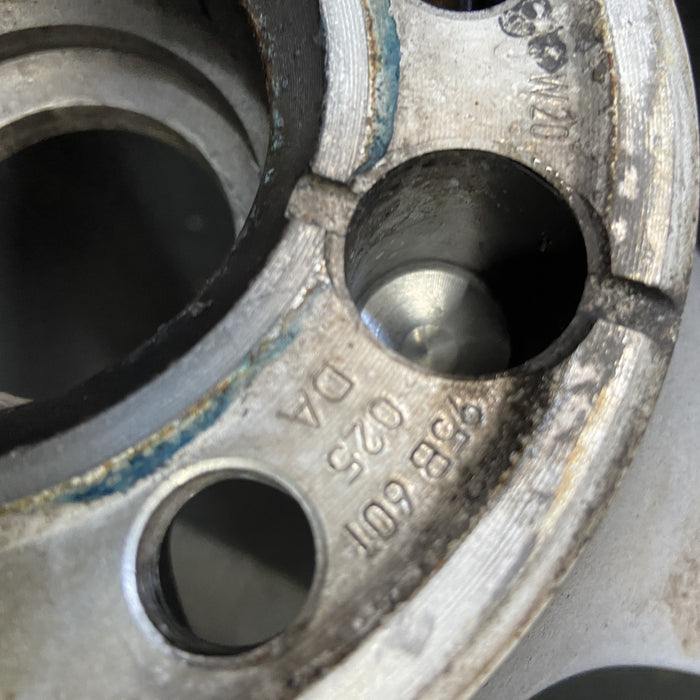 18" PORSCHE MACAN 15-18 18x8, 5 individual spokes Original OEM Wheel Rim