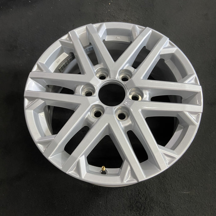 18" SEQUOIA 23-24 18x7.5, 6 double spoke, silver Original OEM Wheel Rim - Side Profile