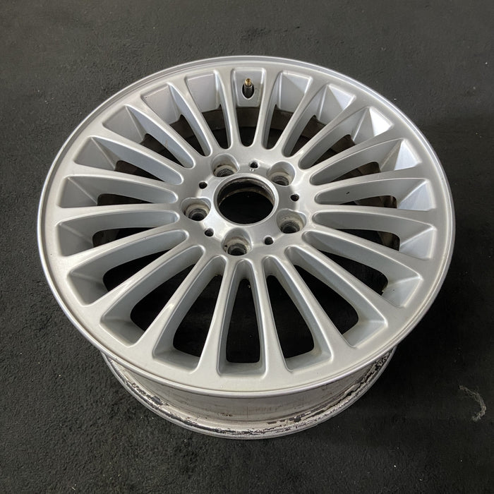 17" BMW 320i 01-05 , 17x7, alloy, 20 spoke Original OEM Wheel Rim - Close-Up Detail