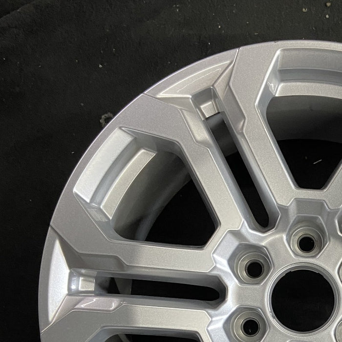 20" CANYON 23-24 20x9 machined dark gray open spoke opt RD5 Original OEM Wheel - Side Profile