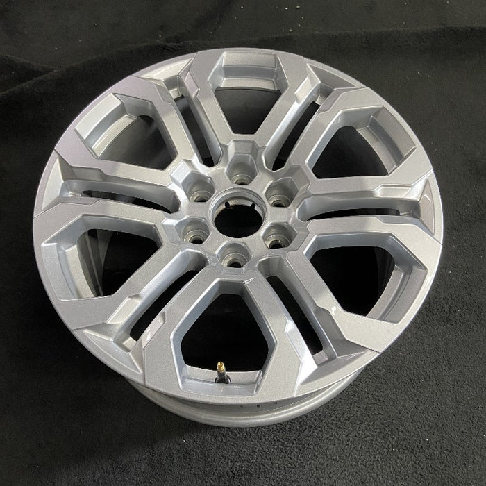 20" CANYON 23-24 20x9 machined dark gray open spoke opt RD5 Original OEM Wheel - View 7
