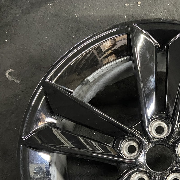 18" MUSTANG 24 18x8.5 5 split spoke Original OEM Wheel Rim - Side Profile