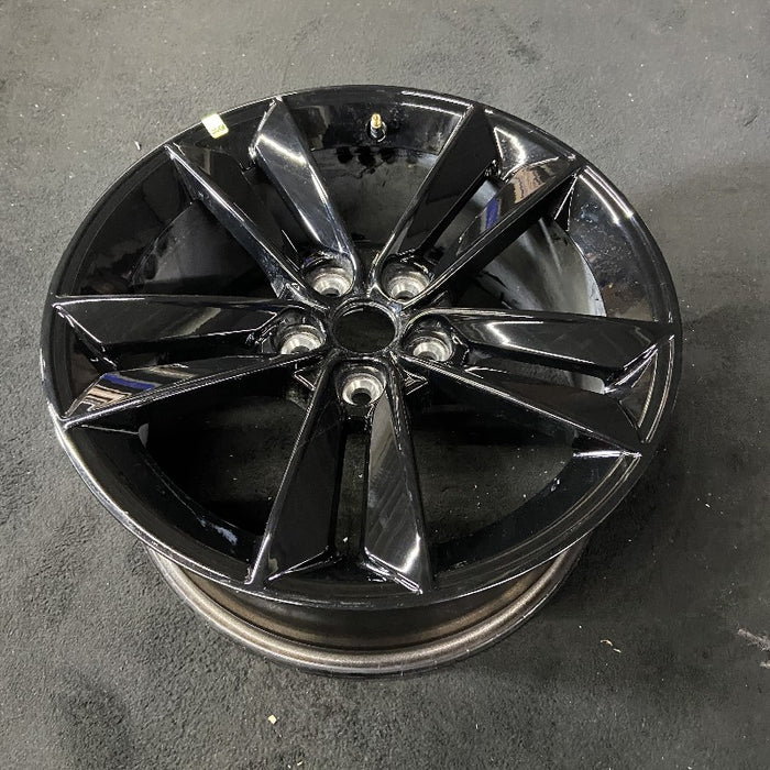 18" MUSTANG 24 18x8.5 5 split spoke Original OEM Wheel Rim - View 8