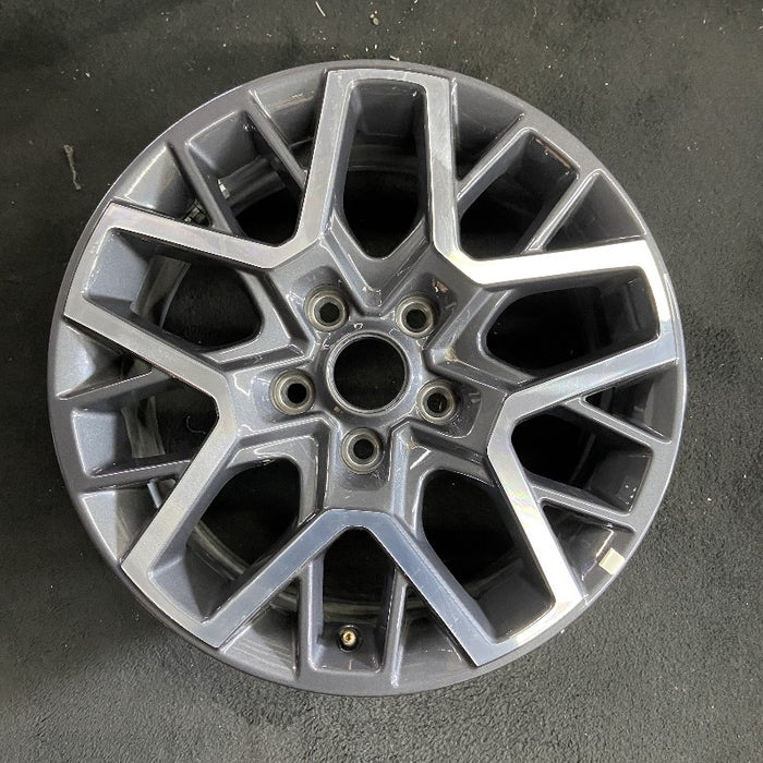 18" WRANGLER 24 18x7.5 20 spoke opt WPA Original OEM Wheel Rim - Additional View