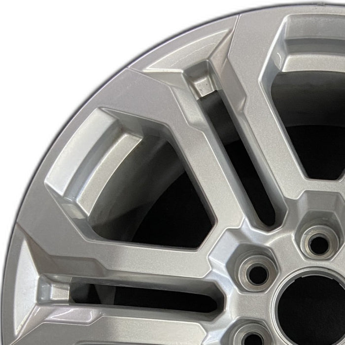 20" CANYON 23-24 20x9 machined dark gray open spoke opt RD5 Original OEM Wheel - Angle View