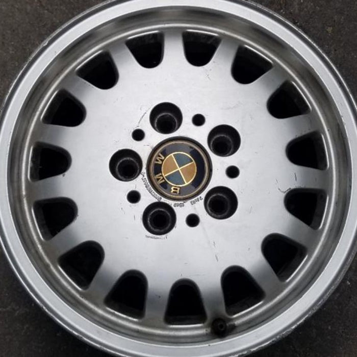 15" BMW 318i 93-99 15x7 alloy 15 hole Original OEM Wheel Rim