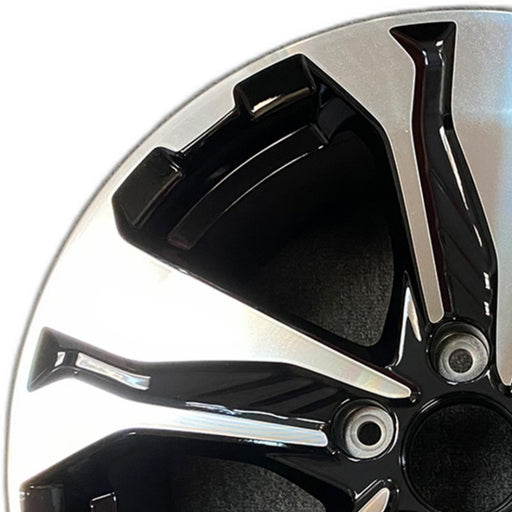 17" CR-V 22 17x7.5 , machined black REPLACEMENT OEM Style Wheel Rim - Angle View