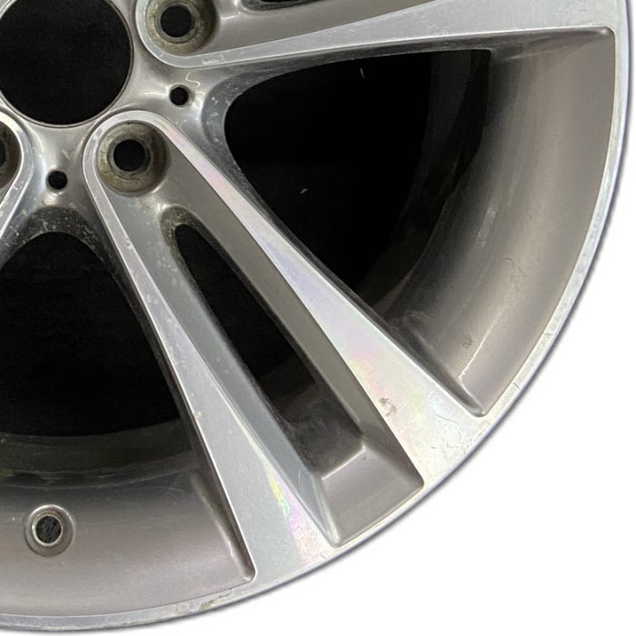 18" BMW 430i 20 18x8 5 spoke double spoke flared spoke Original OEM Wheel Rim - Close-Up Detail