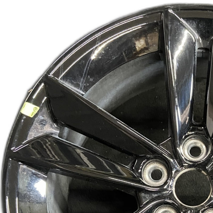 18" MUSTANG 24 18x8.5 5 split spoke Original OEM Wheel Rim - Angle View