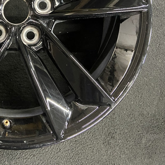 18" MUSTANG 24 18x8.5 5 split spoke Original OEM Wheel Rim - Back View