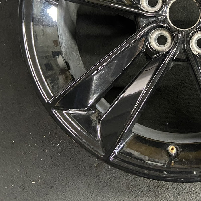 18" MUSTANG 24 18x8.5 5 split spoke Original OEM Wheel Rim - Additional View