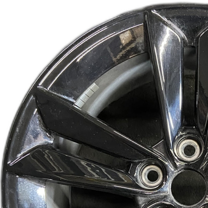 18" MUSTANG 24 18x8.5 5 split spoke Original OEM Wheel Rim - Angle View