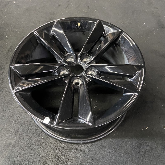 18" MUSTANG 24 18x8.5 5 split spoke Original OEM Wheel Rim - View 8
