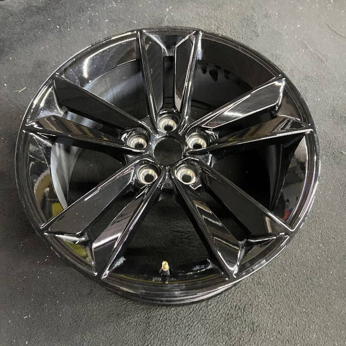 18" MUSTANG 24 18x8.5 5 split spoke Original OEM Wheel Rim - View 7