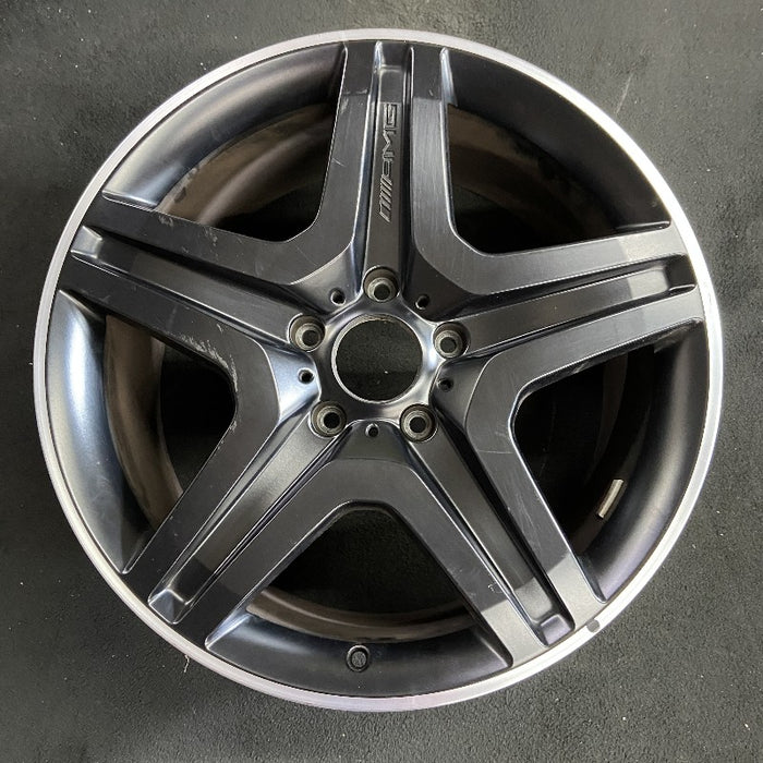 20" MERCEDES G-CLASS 13 463 Type; G63 20x9.5 black Original OEM Wheel Rim - Front View