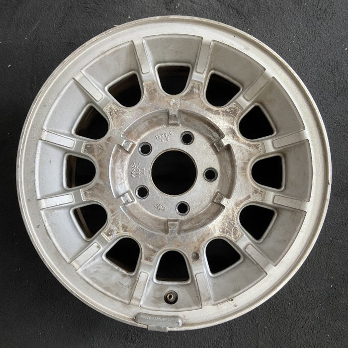 15" FORD CROWN VICTORIA 95-97 15x6-1/2 aluminum 12 spoke w/machined finish Original OEM Wheel Rim
