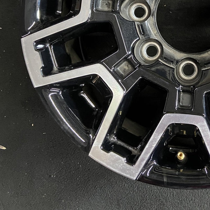 18" SIERRA 2500 PICKUP 24 18x9 machined black opt RCS Original OEM Wheel Rim - Additional View