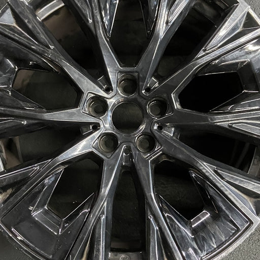 20" BMW 430i 22-24 20x9 multi-spoke removable inserts Original OEM Wheel Rim - Angle View