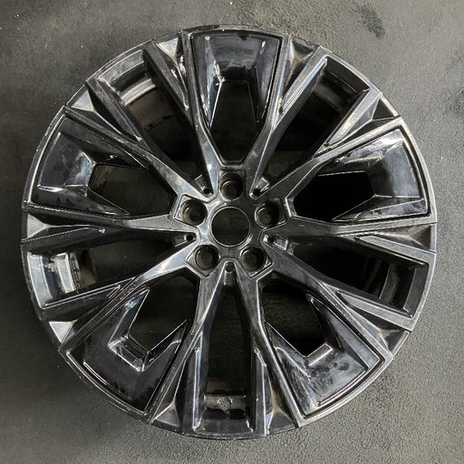 20" BMW 430i 22-24 20x8.5 multi-spoke removable inserts Original OEM Wheel Rim - Front View